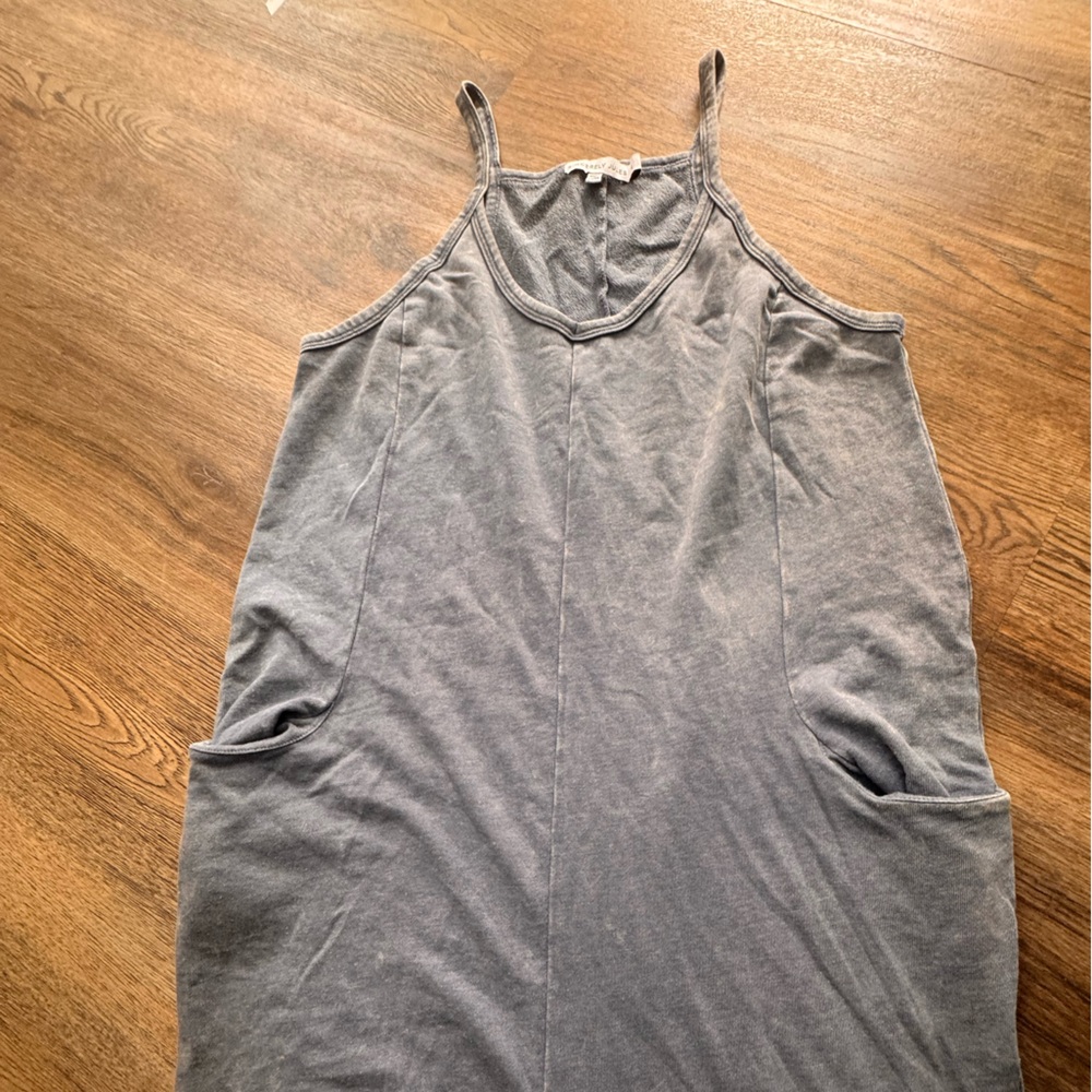 Gray Sleeveless cozy jumper